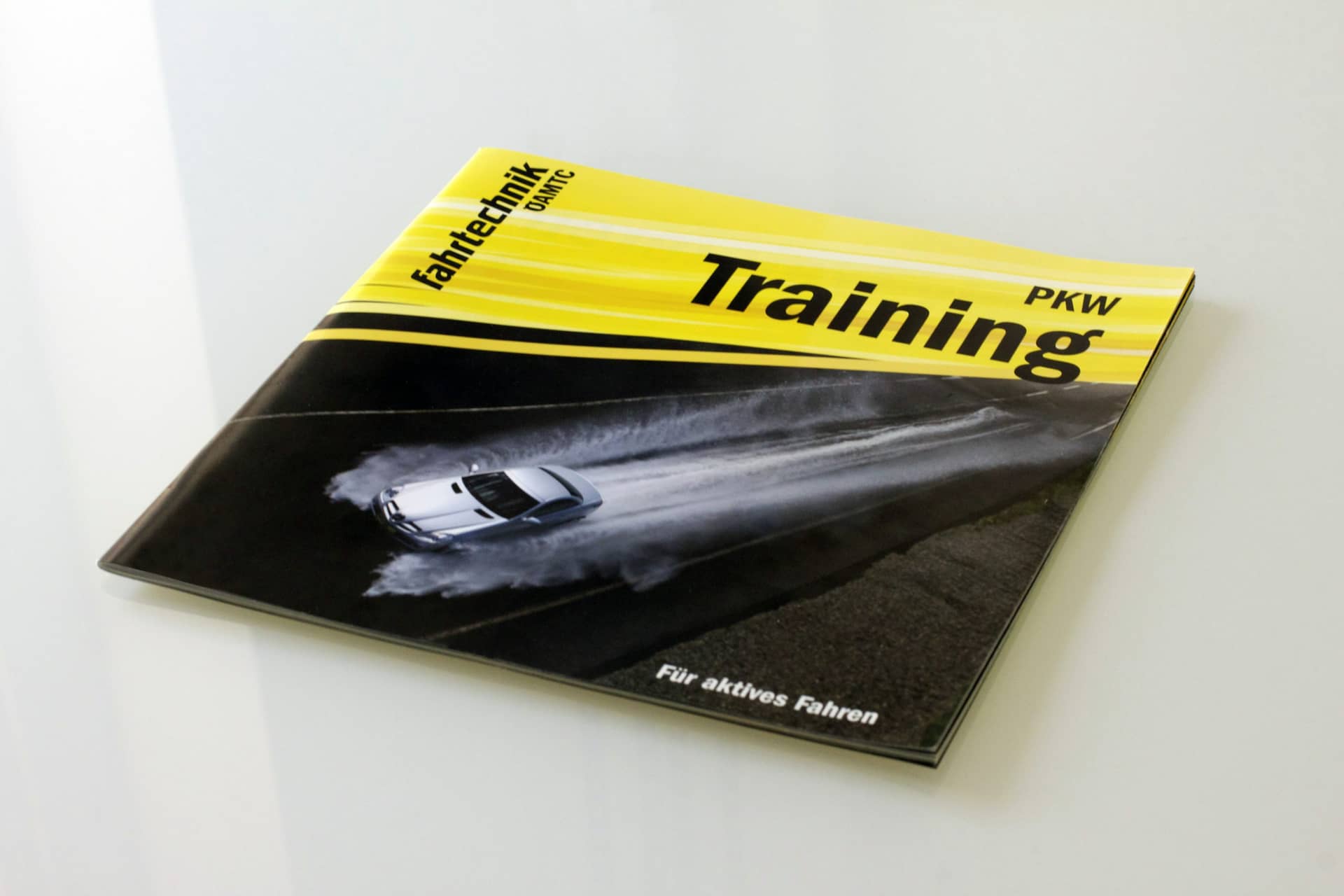 ÖAMTC Fahrtechnik Broschüre